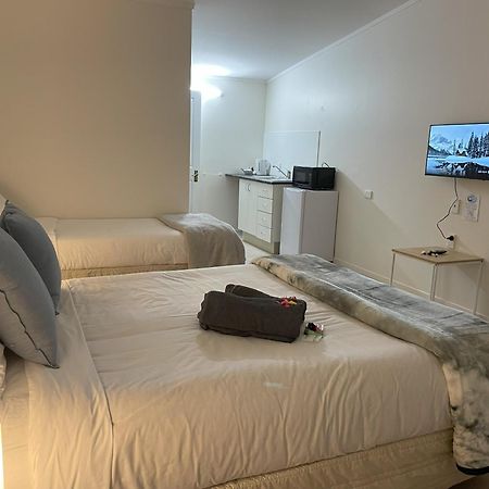 Tirau Motor Inn Екстер'єр фото